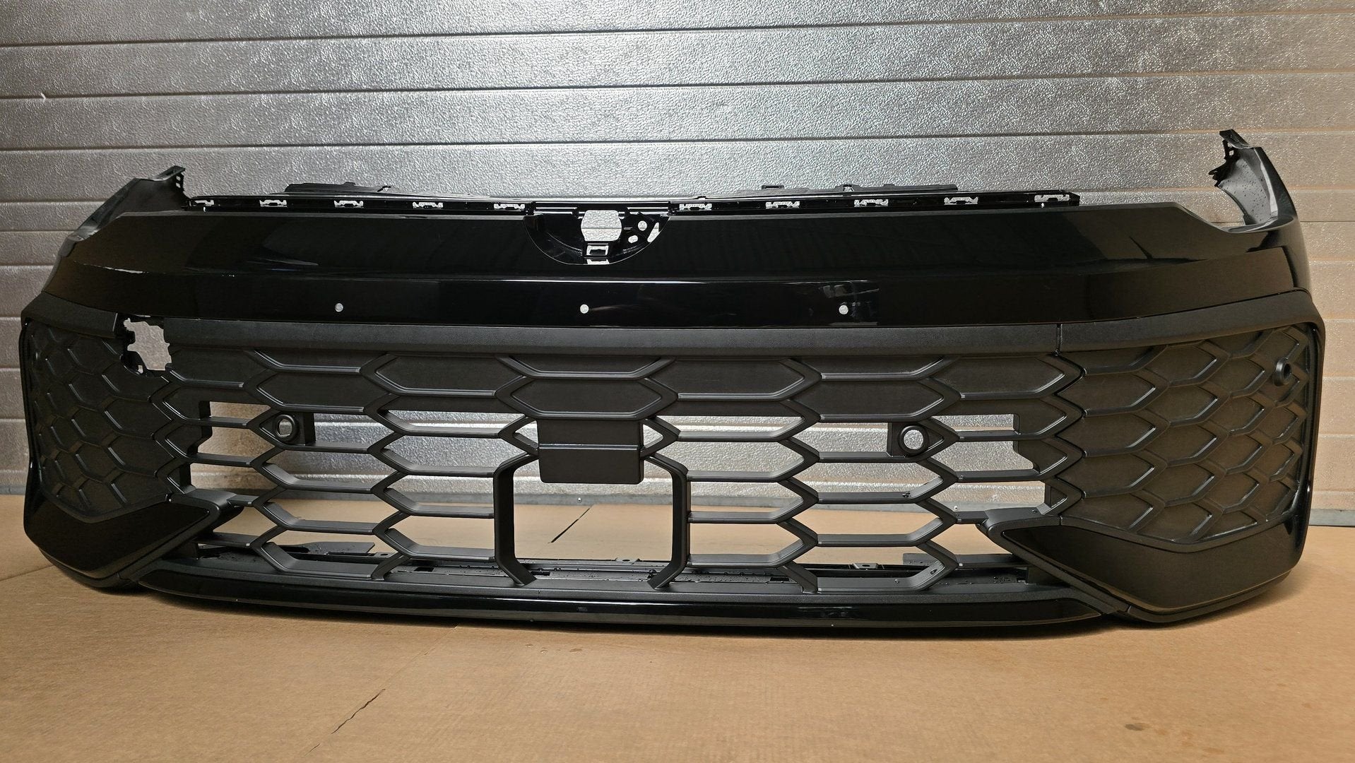 Voorbumper VW Golf 8 VIII 8.5 FACELIFT GTI GTD 6xPDC bj.2024, Auto-onderdelen, Gebruikt, -, Voor, Ophalen of Verzenden