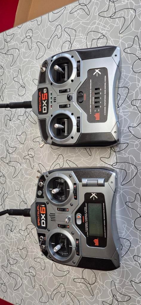 Spektrum DX5e en DX6i RC zenders 26 voor de 2, Ophalen of Verzenden, Gebruikt