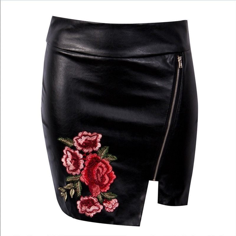 Zwarte leren rok met roos bloemen bodycon mini pencil, Maat 38/40 (M), Verzenden, Zwart, Nieuw