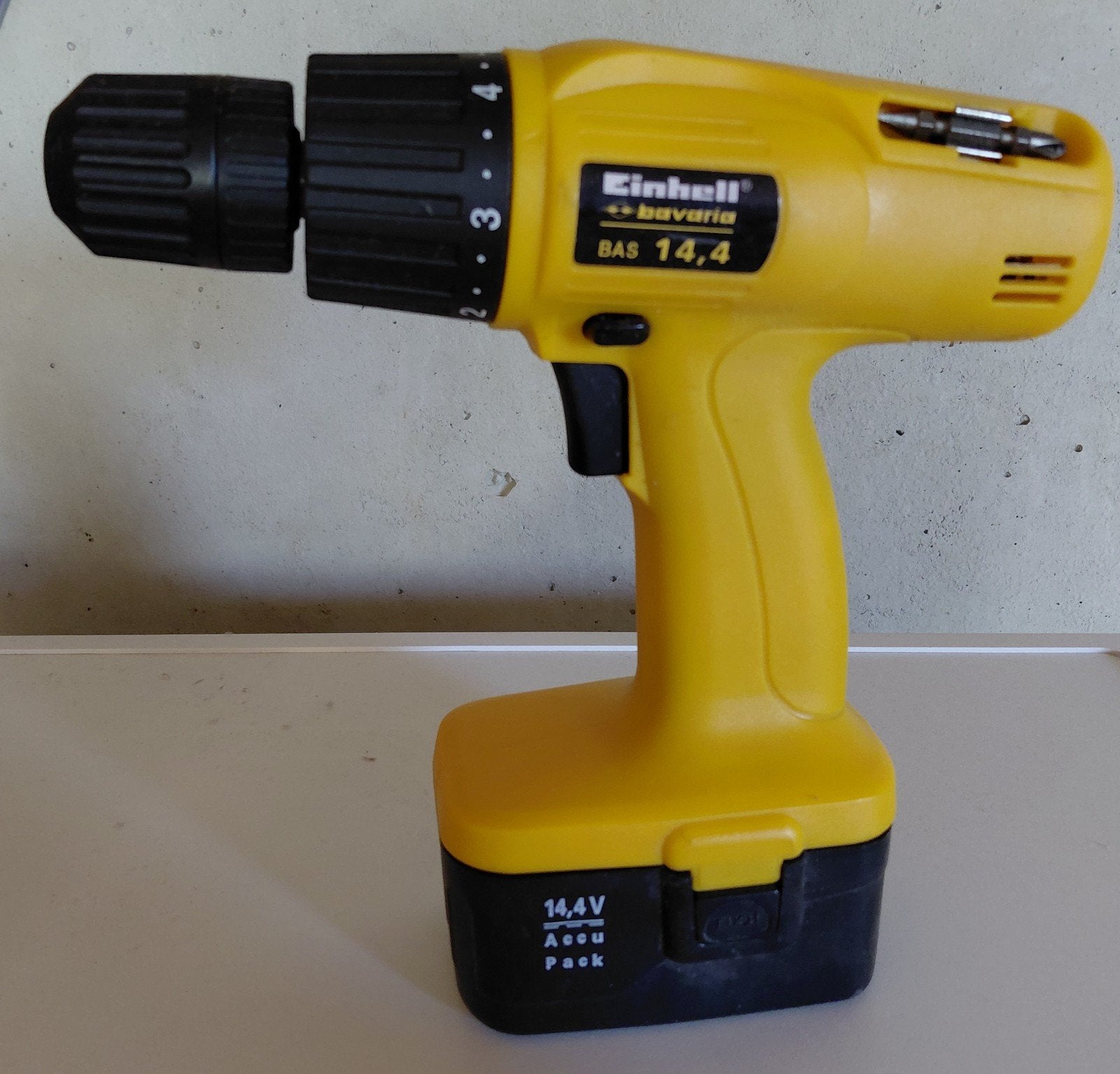 Einhell Bavaria BAS 14,4 Accu Boor- en Schroefmachine, Ophalen, Gebruikt, Minder dan 400 watt, Boor- en Schroefmachine