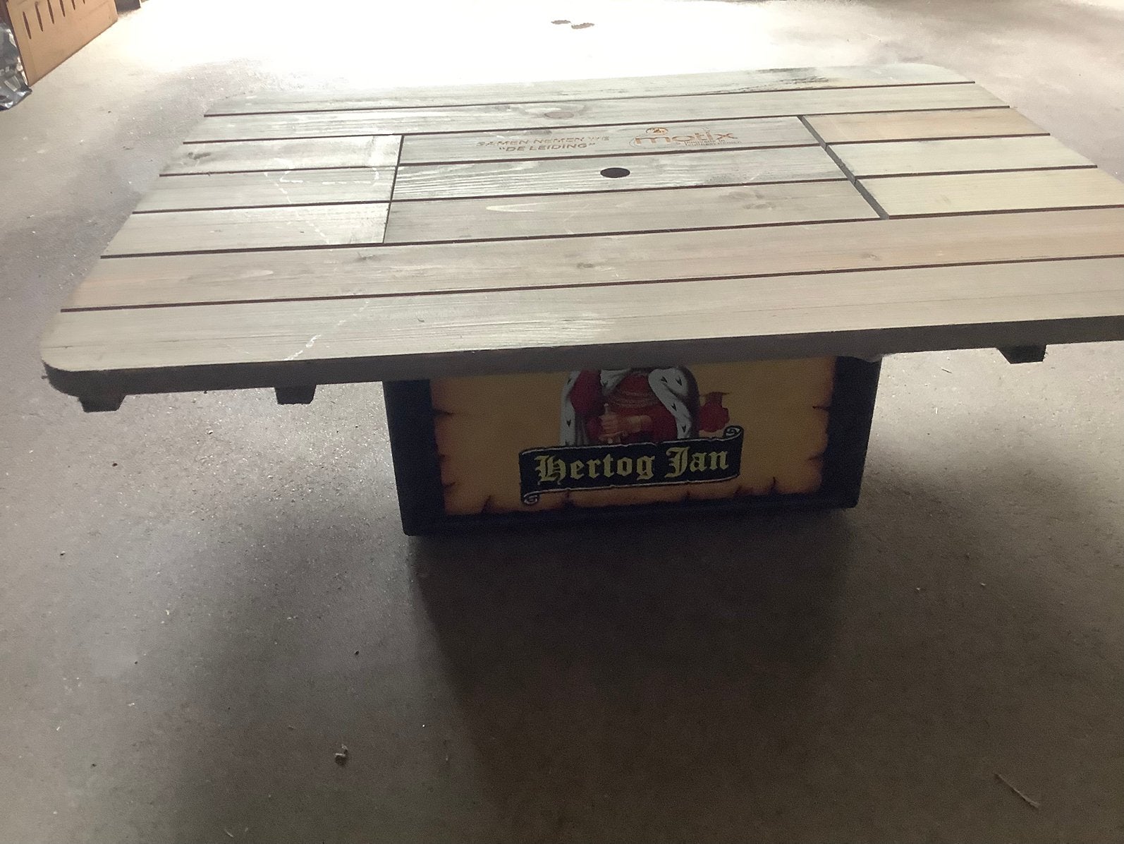 Biertafel met koelelement, Ophalen, Nieuw