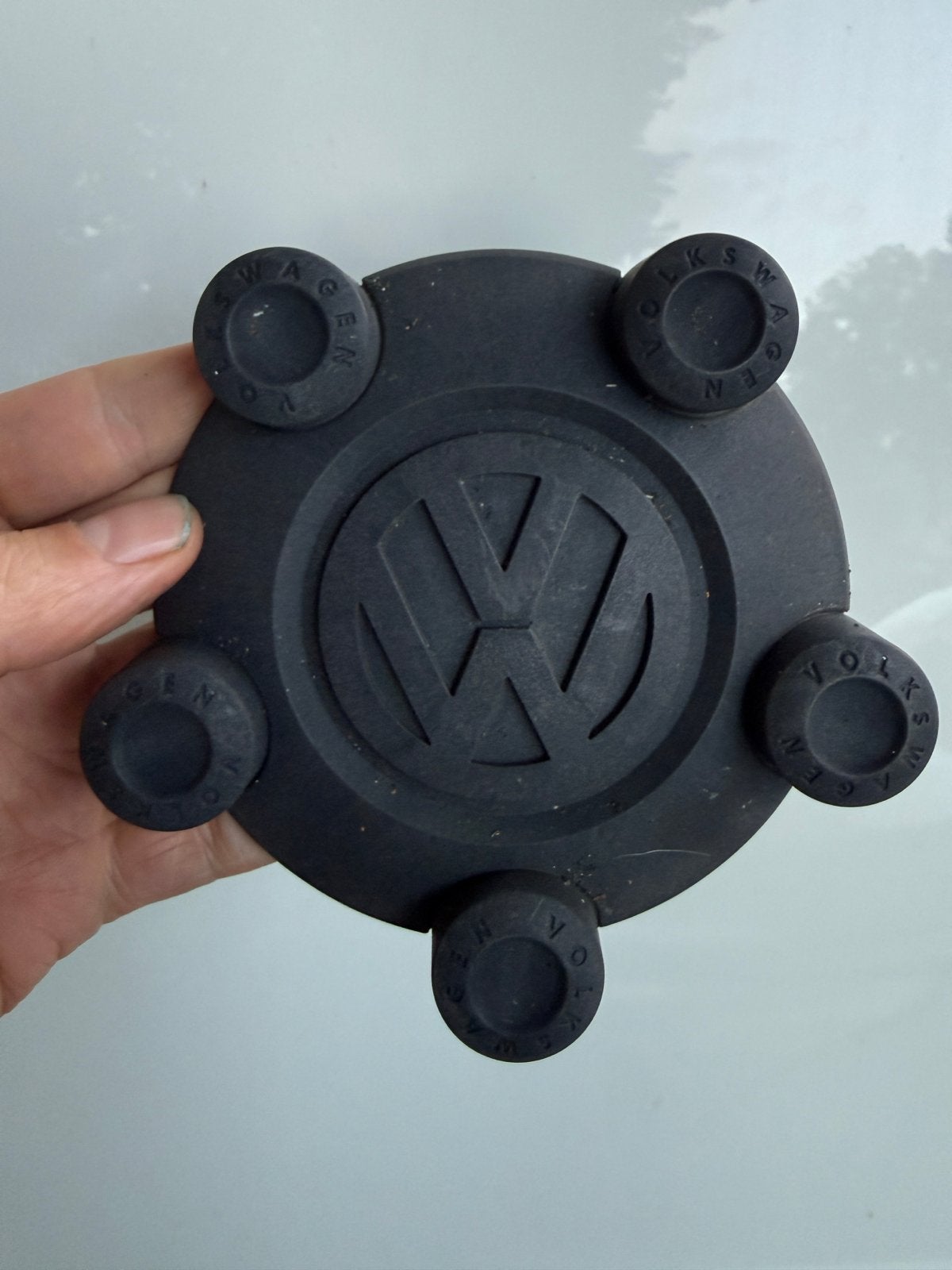VW Caddy wieldoppen 4 stuks, Ophalen, Gebruikt