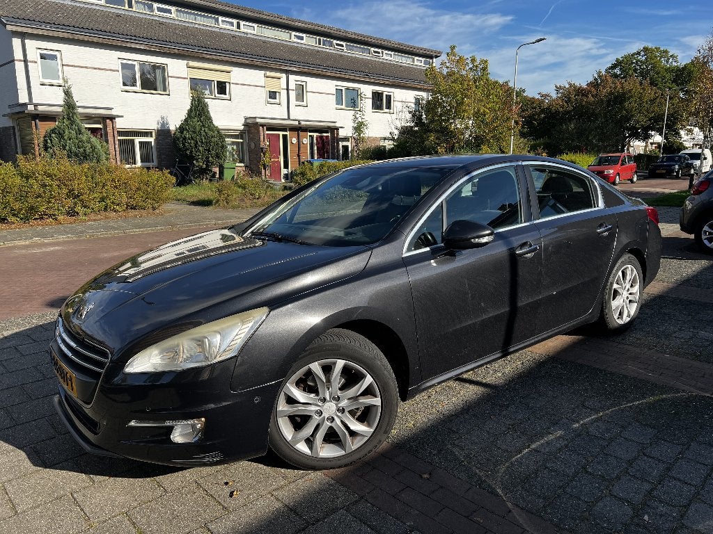 Peugeot 508 1.6 THP AUT 2012 Grijs, Auto's, Zwart, Zwart, 75 €/maand, Sedan