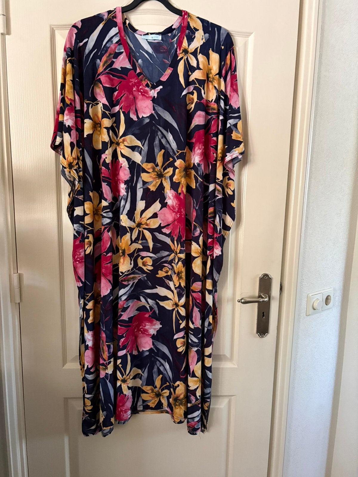 Kaftan 56/60 Magna donkerblauw/geel/rood, Ophalen of Verzenden, Nieuw, Blauw, Blouse of Tuniek