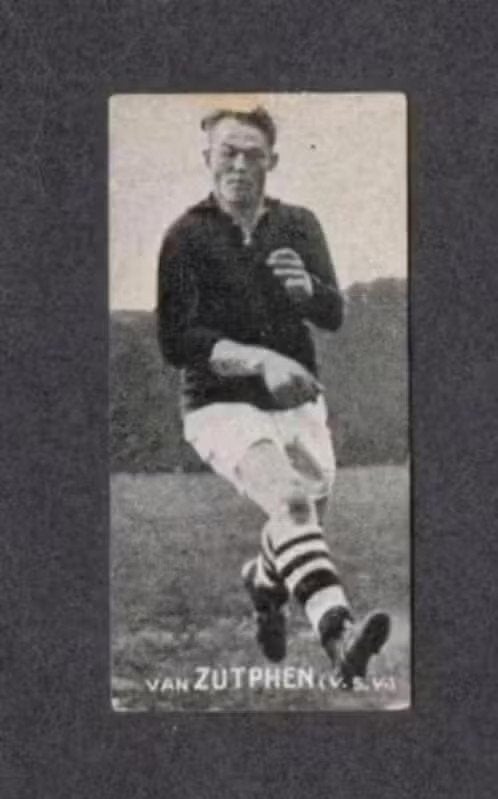 Voetbalplaatje van Zutphen VSV Velserbroek Jaren 20/30., Verzamelen, Ophalen of Verzenden, Zo goed als nieuw