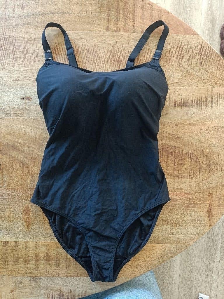 Prima donna badpak 85 F ZGAN zwart 85F, Kleding | Dames, Zwart, Badpak, Ophalen of Verzenden, Zo goed als nieuw