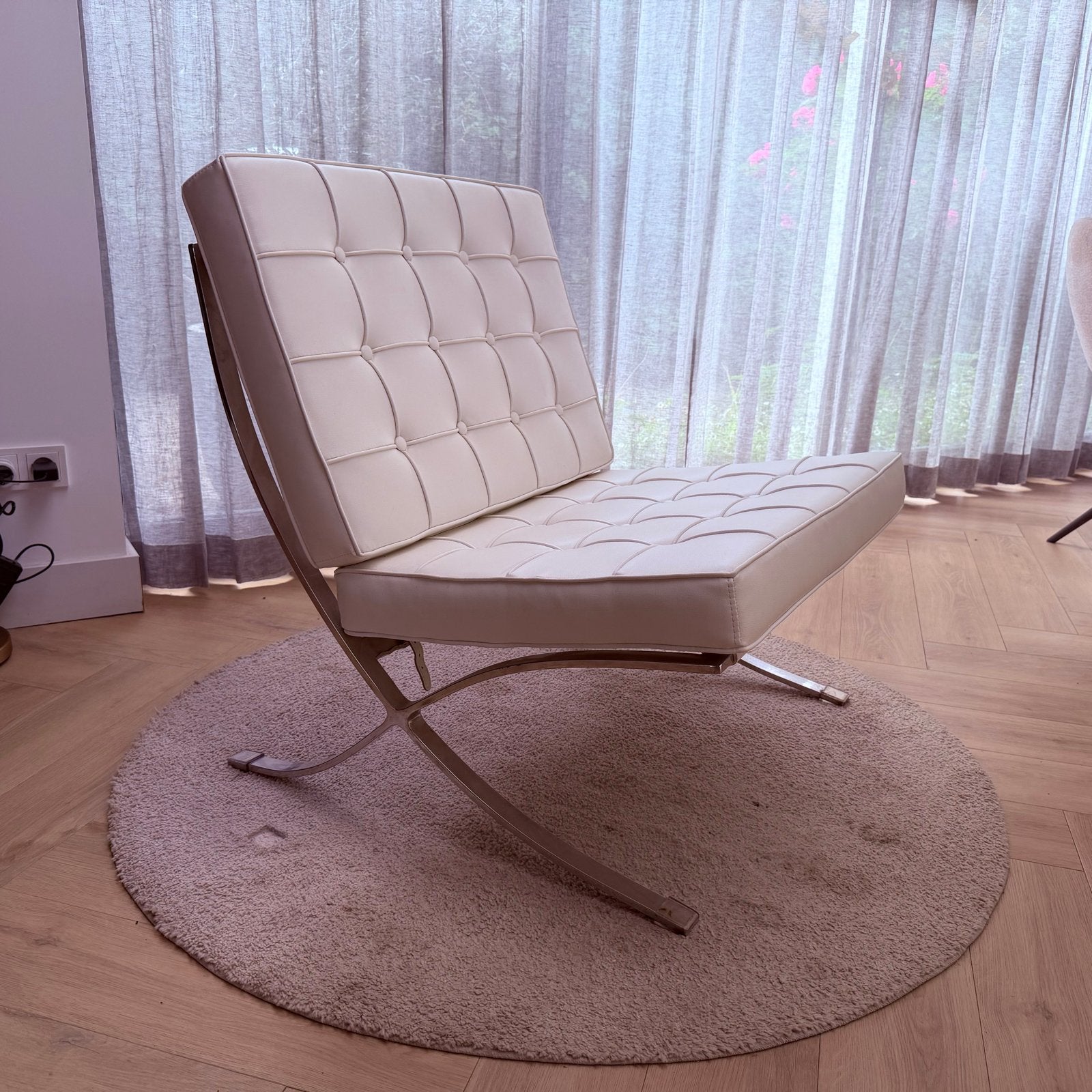 Set van 1 Barcelona Chair met ottoman - Crèmekleurig leer, Ophalen, Gebruikt, Twee, Overige kleuren