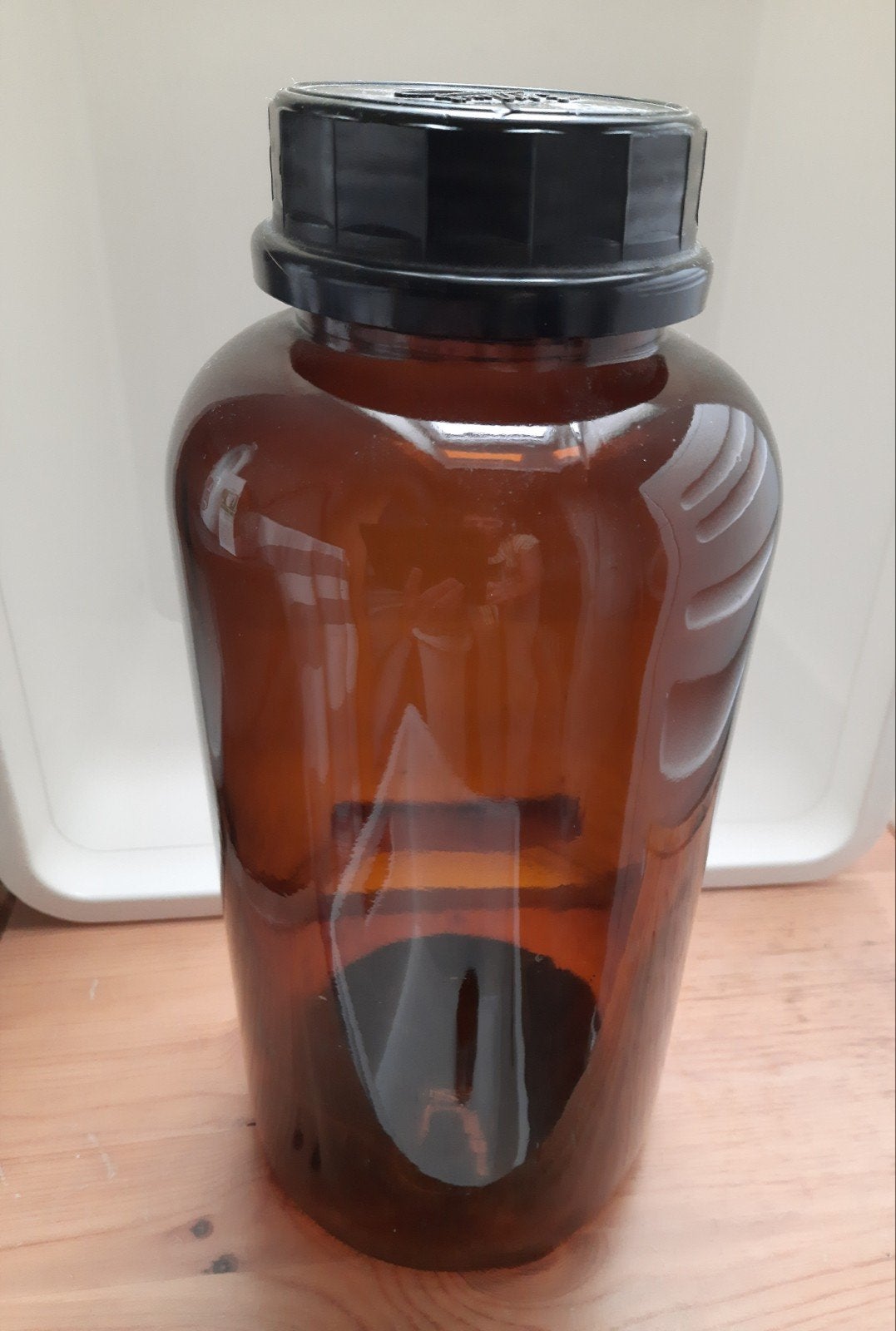 Vintage Apothekersfles E. Merck - Amber Glas, Antiek en Kunst, Ophalen of Verzenden