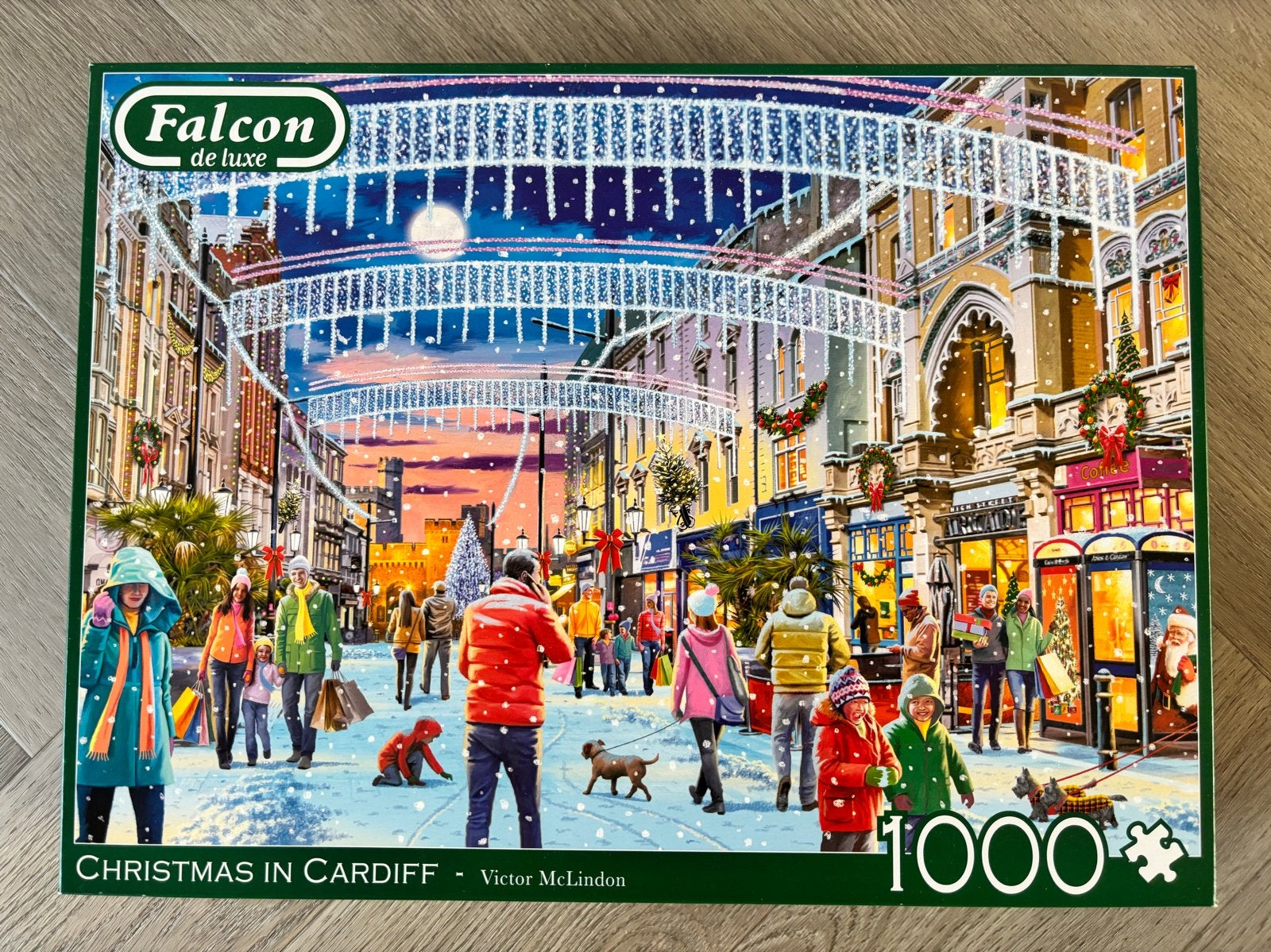Falcon de luxe Legpuzzel Christmas in Cardiff 1000 stukjes, Hobby en Vrije tijd, Denksport en Puzzels, Ophalen of Verzenden, 500 t/m 1500 stukjes