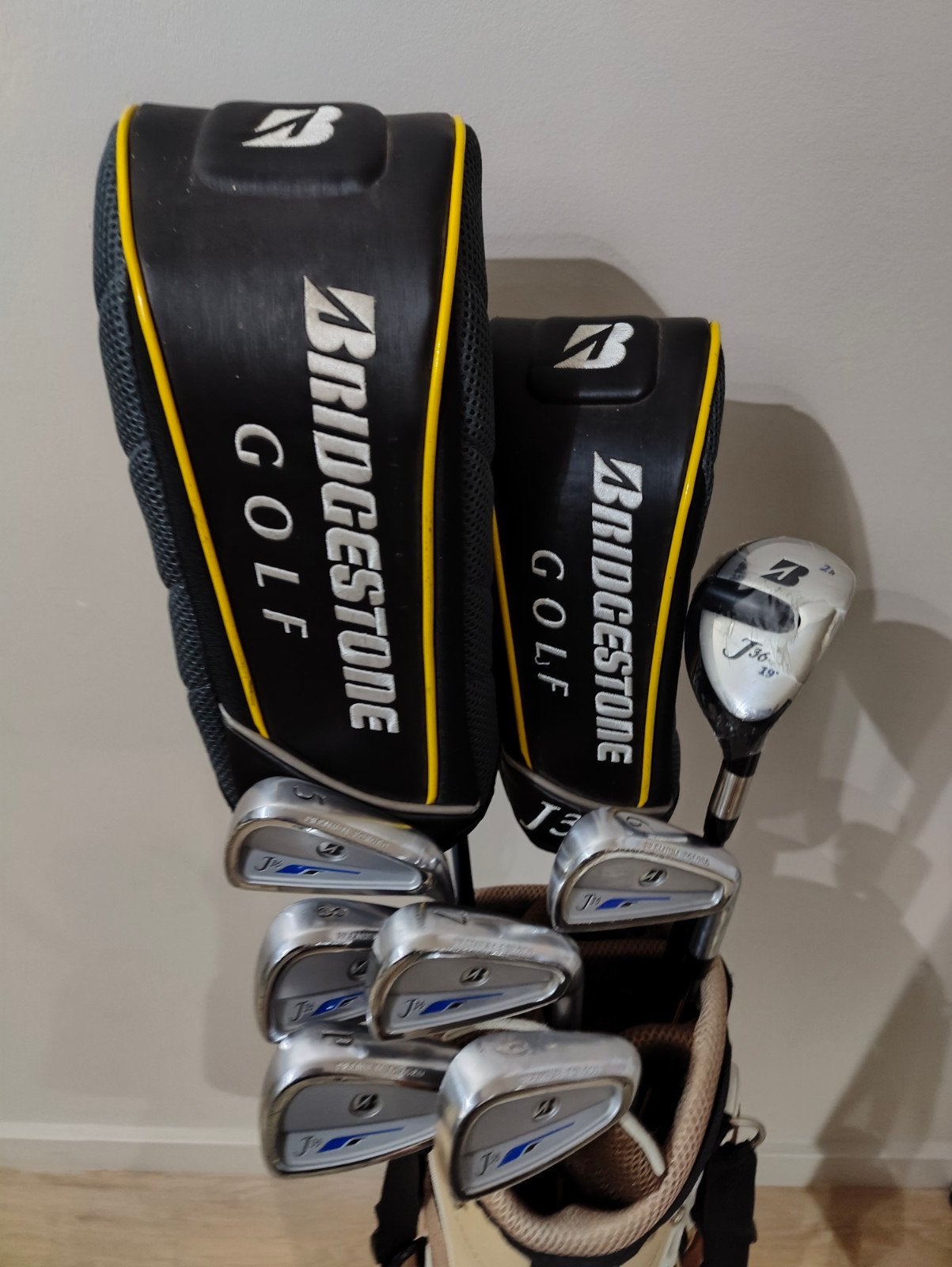 Bridgestone golfset als NIEUW - P t/m 5 hy ,h5 , driver
De c, Ophalen of Verzenden, Zo goed als nieuw, Set, Overige merken