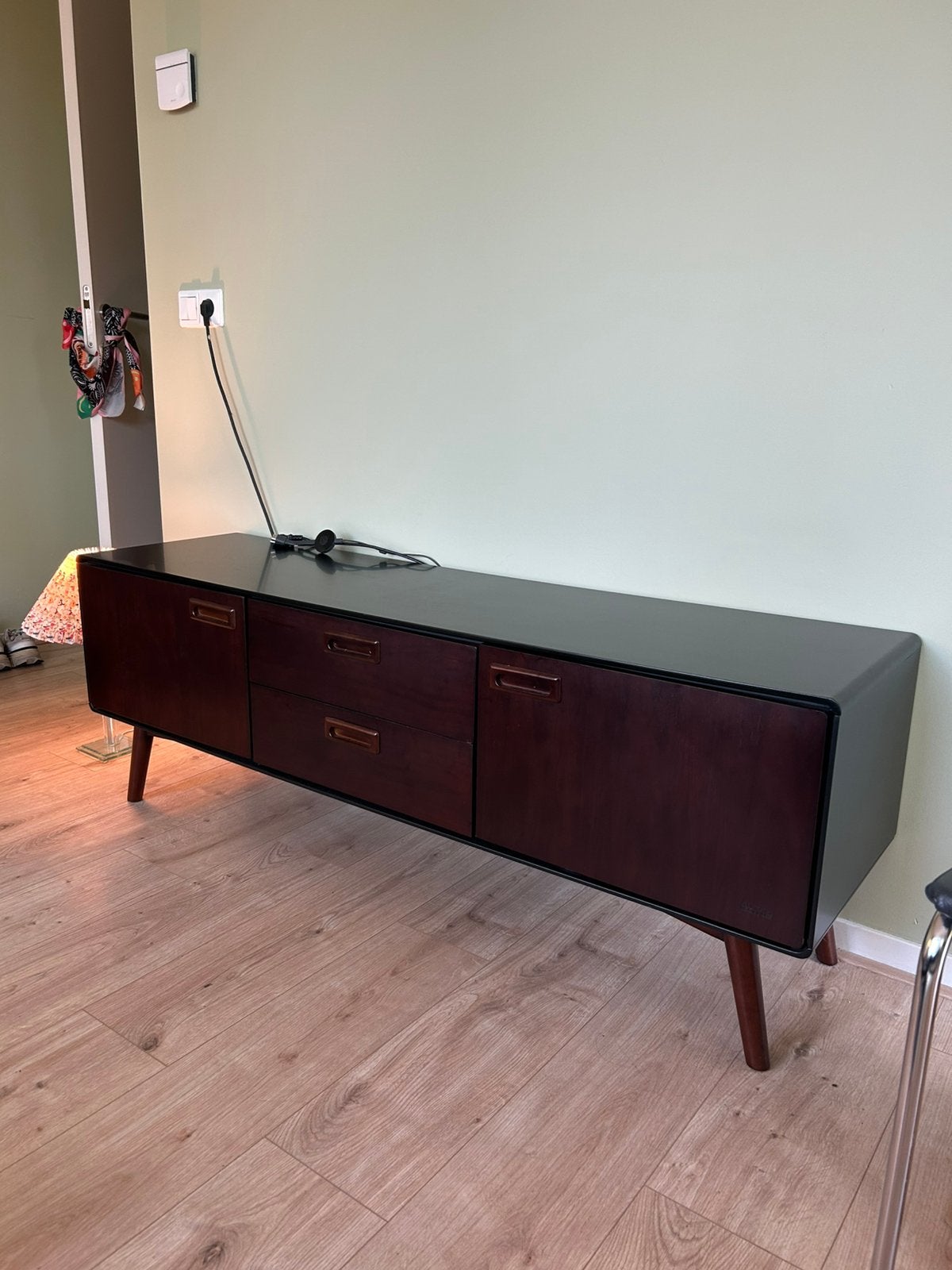 Dutchbone Juju dressoir, Ophalen, Zo goed als nieuw, 25 tot 50 cm