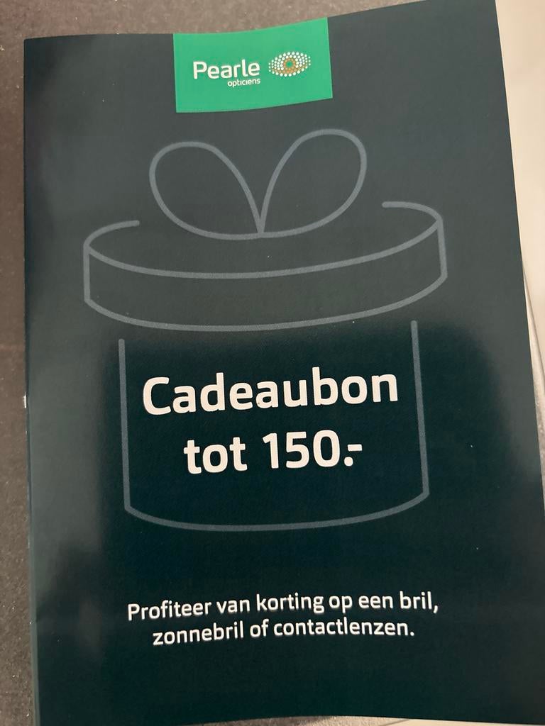 Cadeaubon brillen Pearle twv 150€, Eén persoon, Cadeaubon