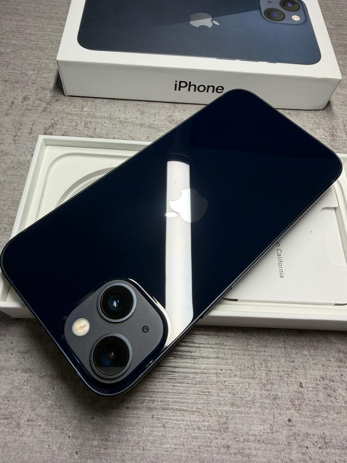  Apple iphone 13 Midningt 128GB Zeer netjes Batterij 100%, Apple, Zwart, IPhone 13, Ophalen of Verzenden