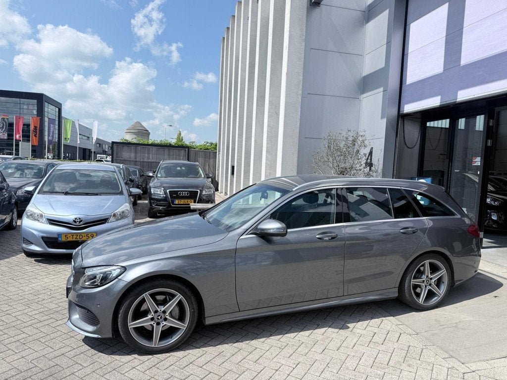 Mercedes-Benz C-klasse Estate 180 AMG Sport Edition AUTOMAAT, Automaat, Achterwielaandrijving, 750 kg, 16 km/l