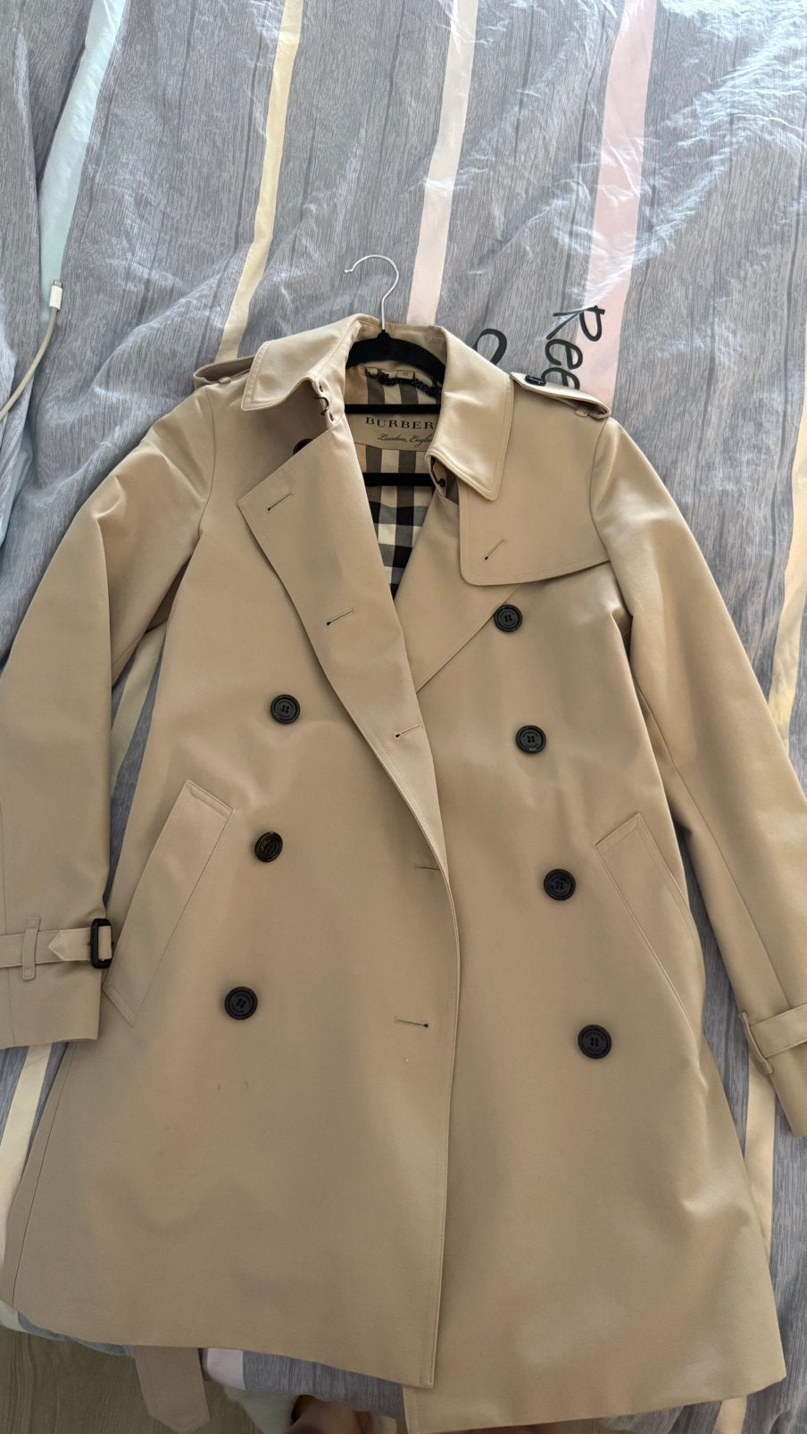 Burberry Kensington Trench Honey UK6 EU38, Ophalen of Verzenden, Zo goed als nieuw, Maat 38/40 (M), Beige