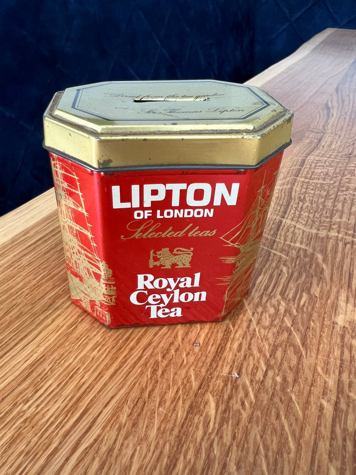 Vintage Lipton Royal Ceylon Tea blik / spaarpot, Verzamelen, Ophalen of Verzenden, Gebruikt, Overige
