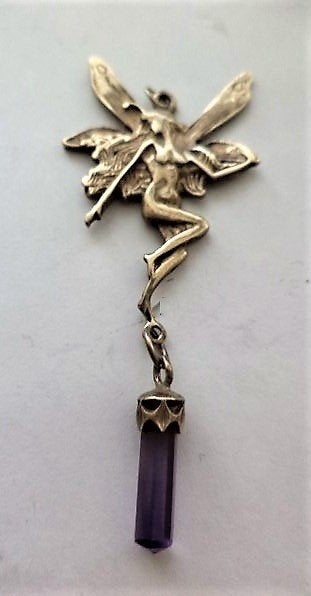 Prachtige hanger fee met amethistkleurige pegel (5757-473), Ophalen, Zo goed als nieuw, Zilver, Zilver