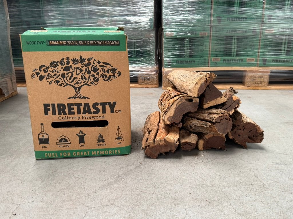 Firetasty Braai hout 640KG 10KG dozen €499,- inc. transport, Minder dan 3 m³, Ophalen of Verzenden, Overige houtsoorten, Stammen