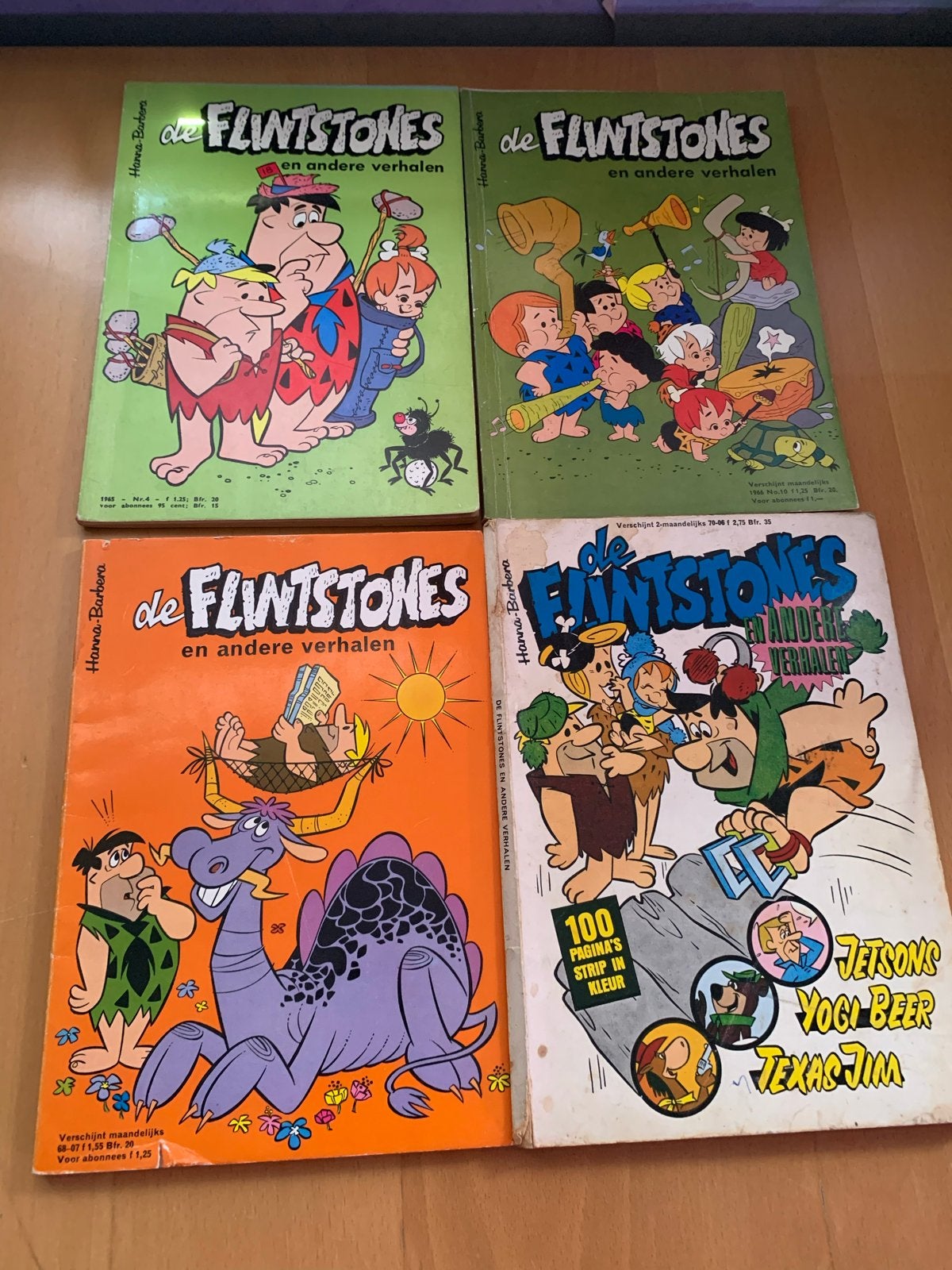 De Flintstones en andere verhalen - 4 stripboeken, Boeken, Meerdere stripboeken, Ophalen, Gelezen