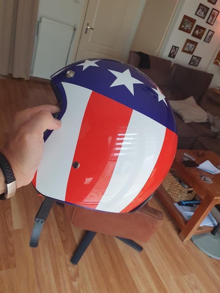 Motorhelm USA Vlag Design - Zo goed als nieuw, Boeken, Reisverhalen, Ophalen of Verzenden, Zo goed als nieuw, Noord-Amerika