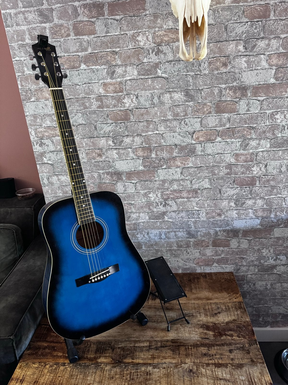 Beginners gitaar blauw met standaard en voetsteun, Ophalen of Verzenden, Gebruikt, Western- of Steelstringgitaar