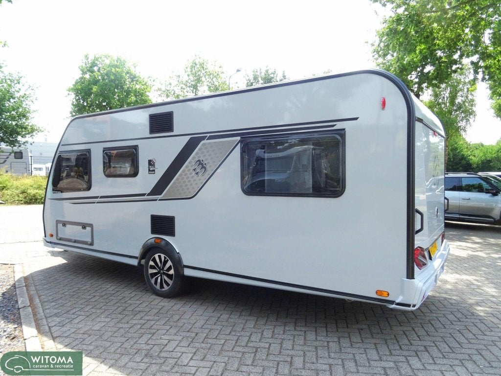 Knaus Sudwind Black Selection 540 UE, Rondzit, Bedrijf, Schokbreker, 6 tot 7 meter