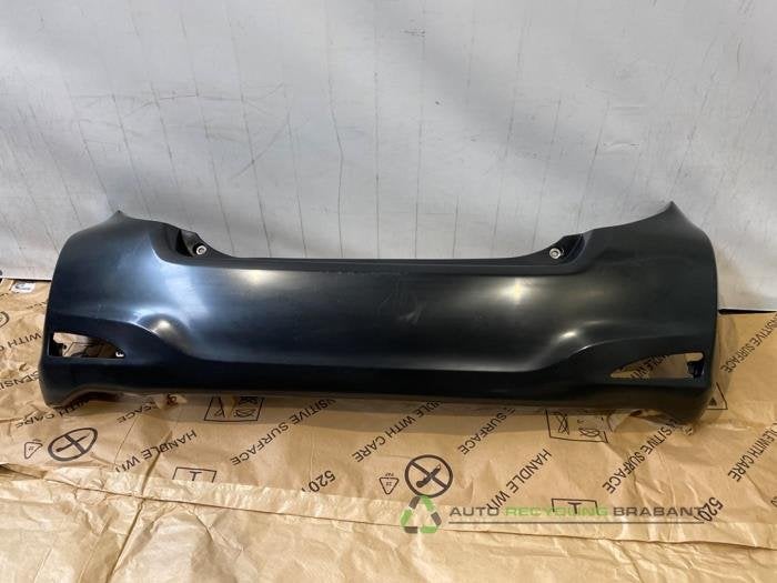 Achterbumper van een Toyota Yaris, Gebruikt, -, -, Ophalen of Verzenden