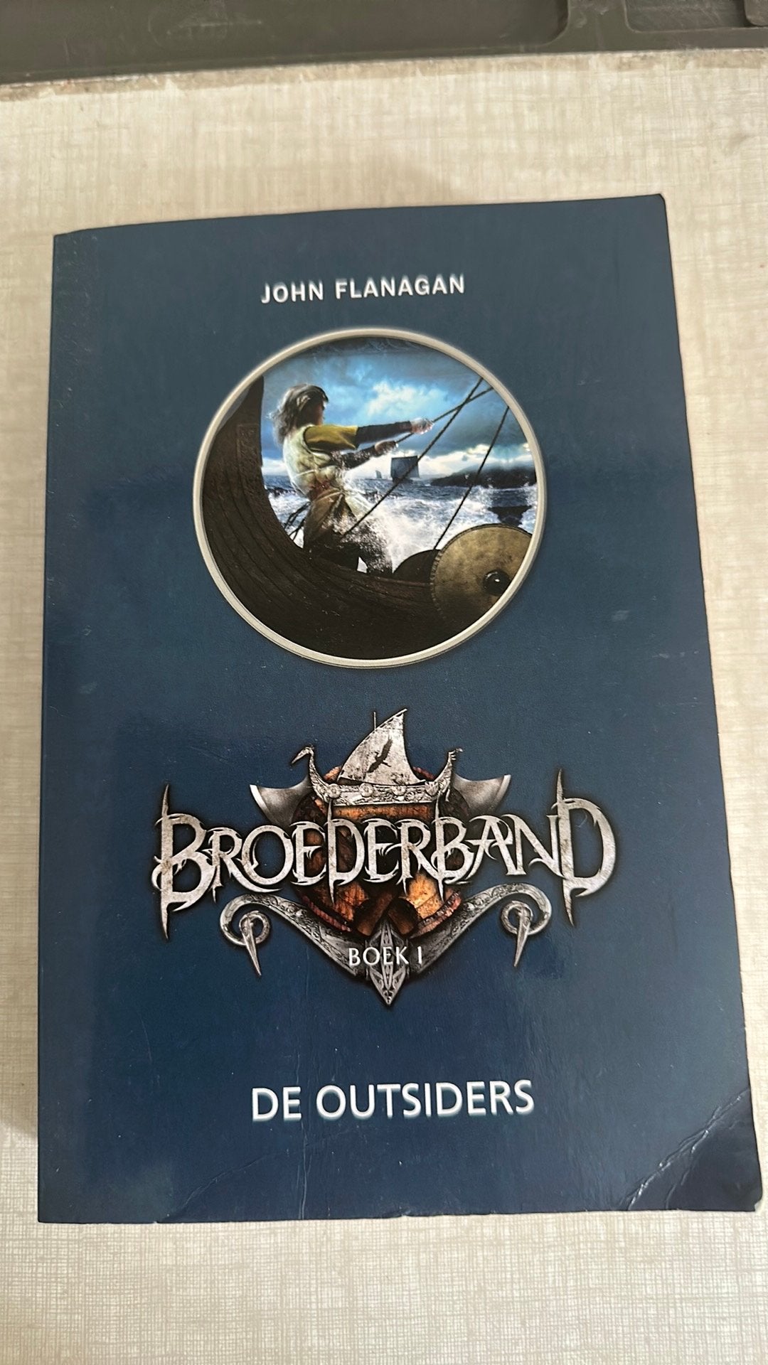Broederband de outsiders, Boeken, Ophalen, Gelezen