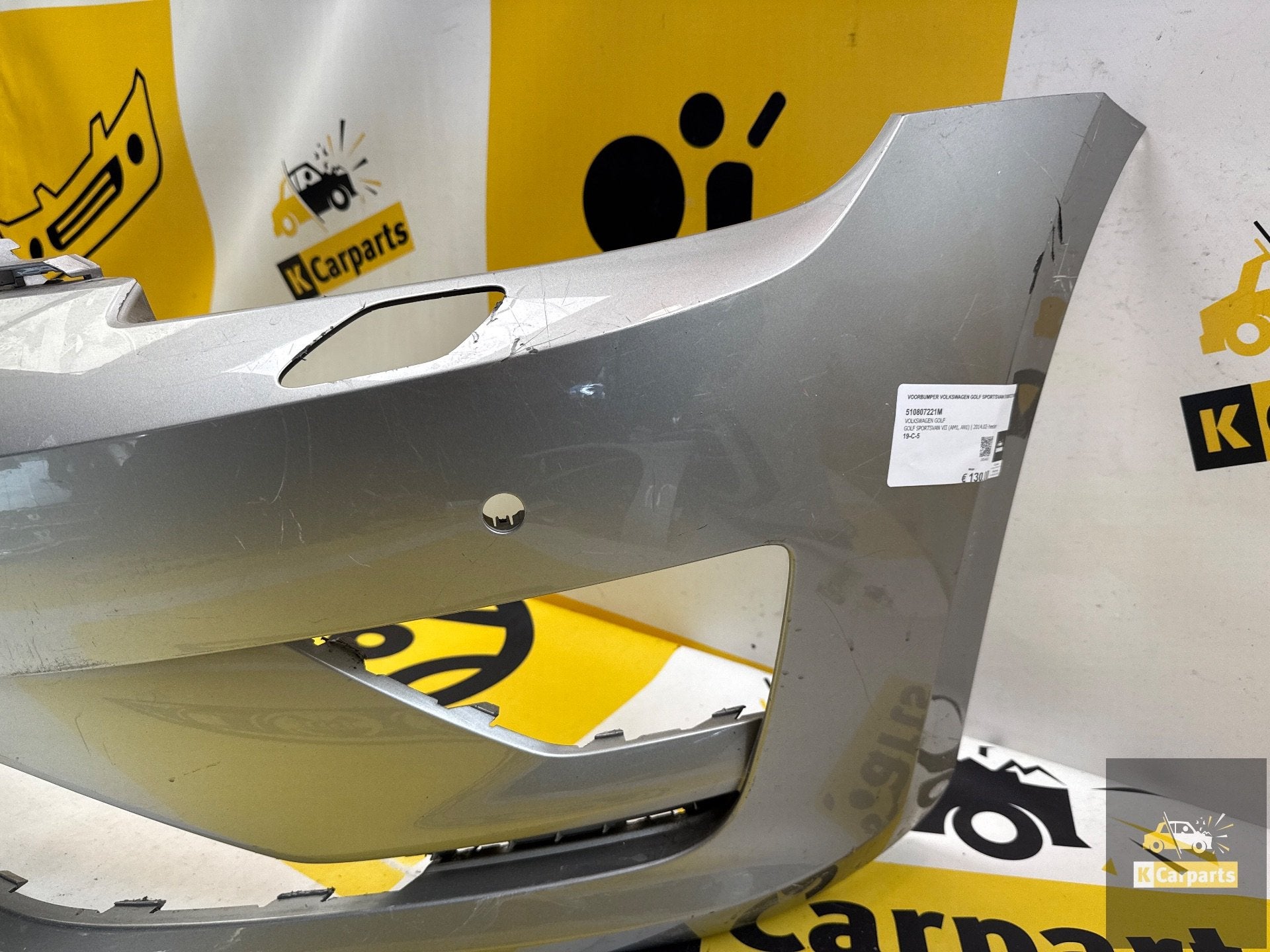 Voorbumper Volkswagen Golf Sportsvan 510807221M, Gebruikt, Volkswagen AG, Bumper, Berliner Ring 2
38440  Wolfsburg, DE