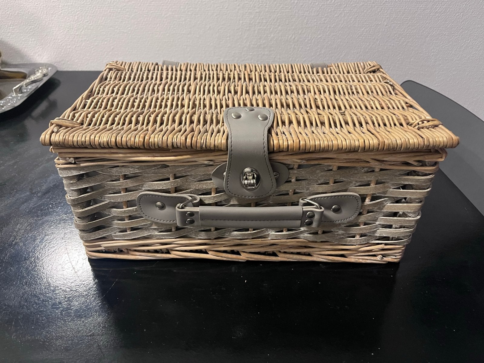 Complete picknickmand met servies en koelvak, Ophalen of Verzenden, Zo goed als nieuw, Zonder inhoud