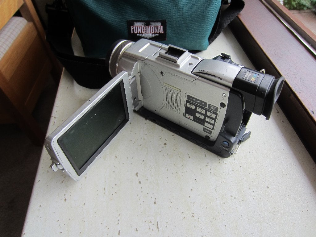 Sony camcorder, Gebruikt, Full HD, 20x of meer, Overige soorten