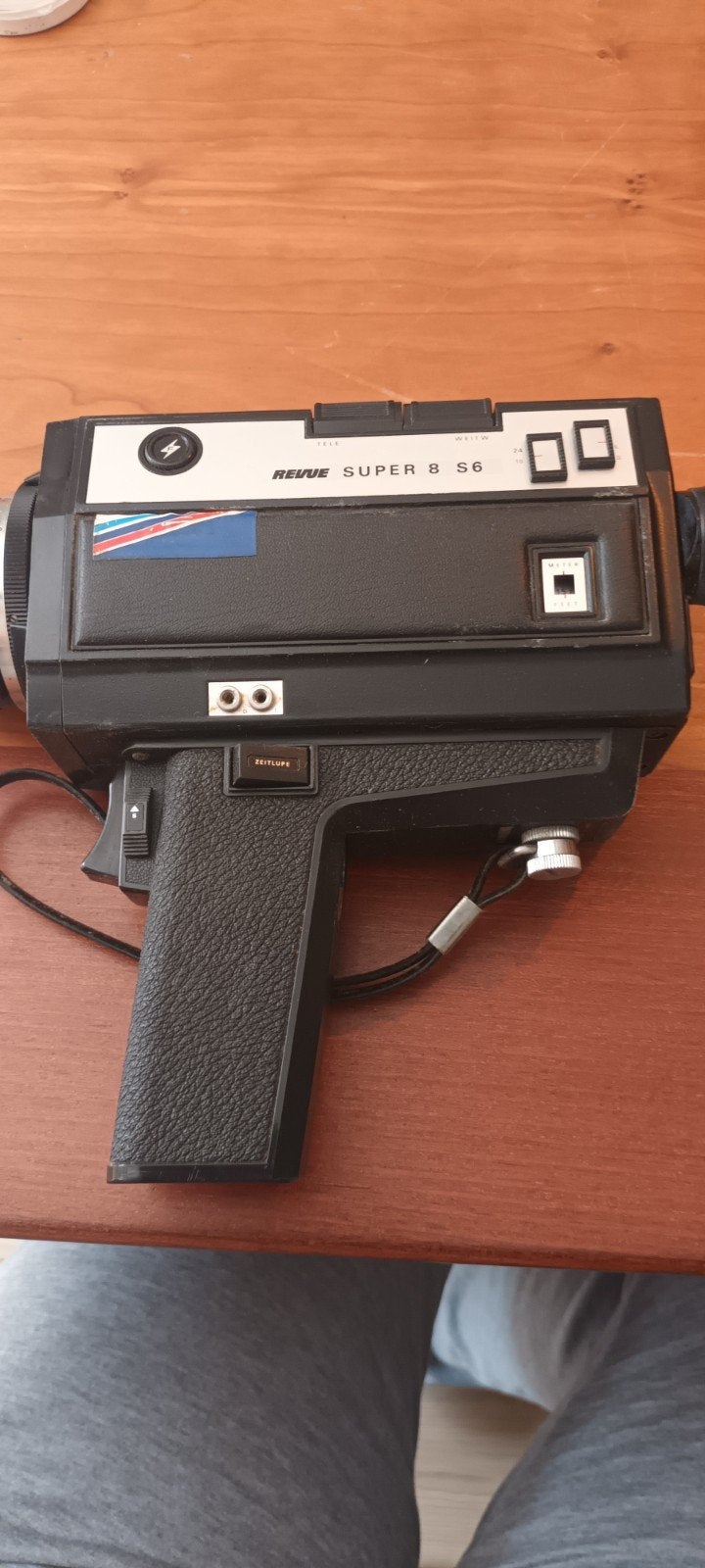 diverse spullen . projector,camera.plakpers. viewer., Ophalen