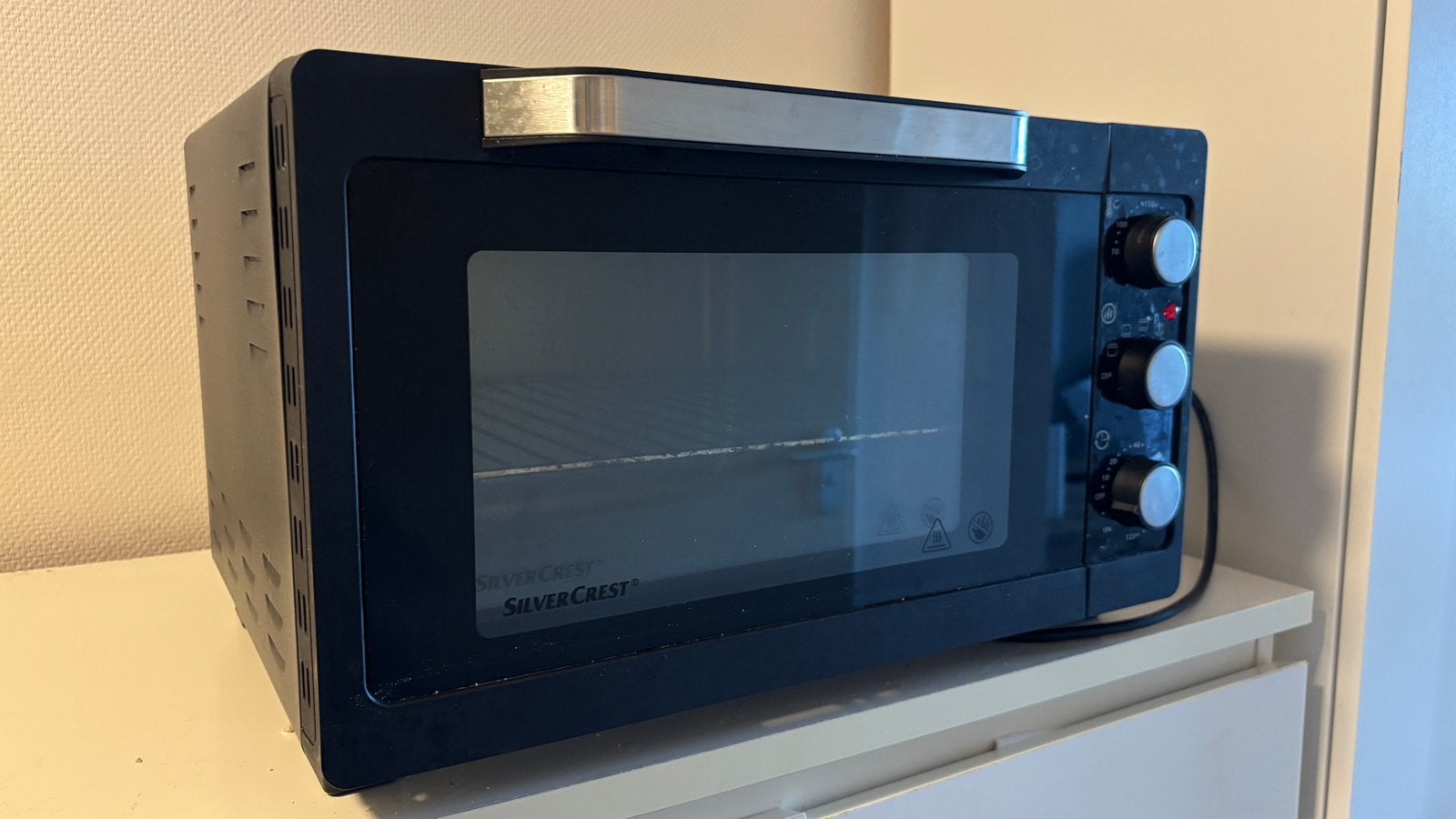 Mini oven 15 euro, Ophalen of Verzenden, Zo goed als nieuw, Minder dan 45 cm