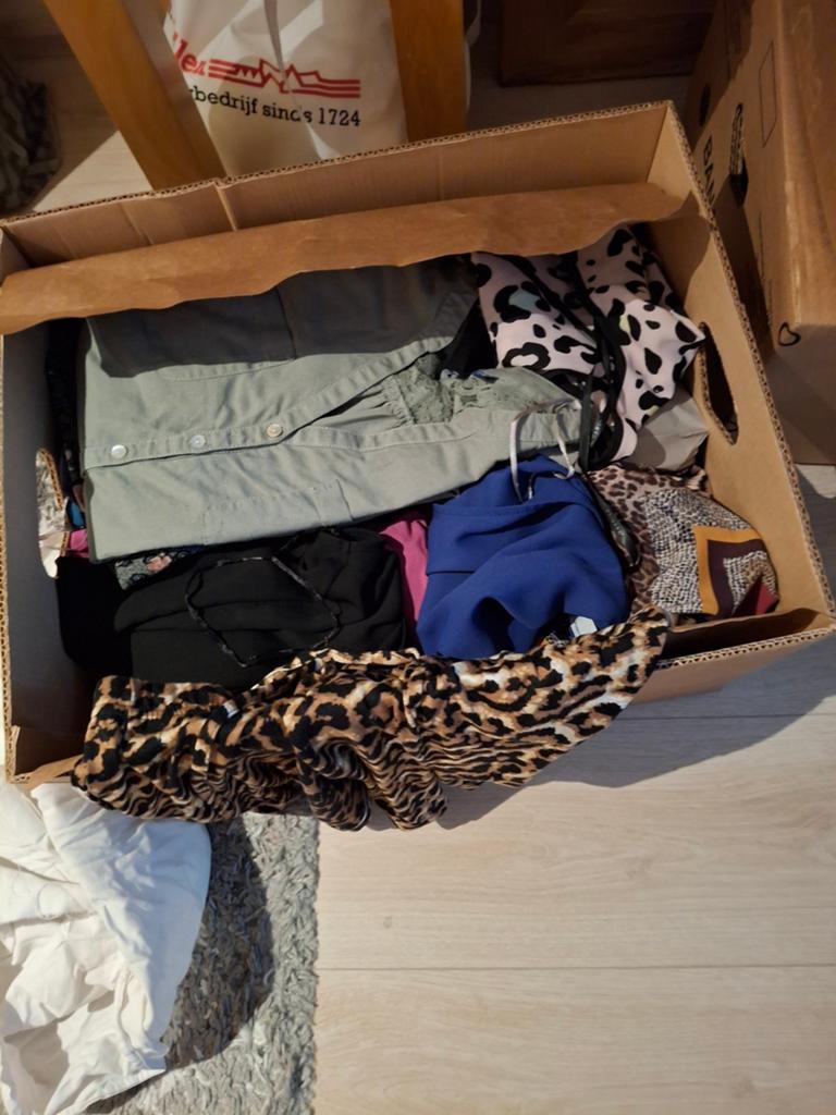 Diverse kledingbox: van casual tot chic, Diverse, Ophalen of Verzenden, Gedragen, Overige kleuren