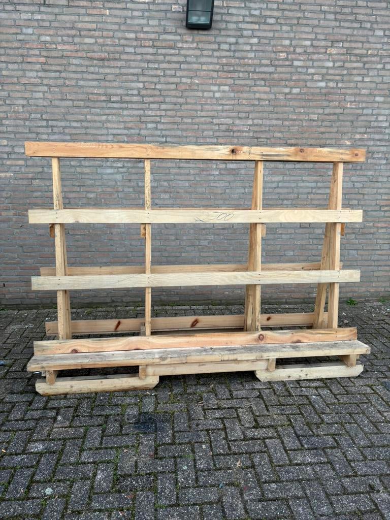 Houten bok, Ophalen, Zo goed als nieuw
