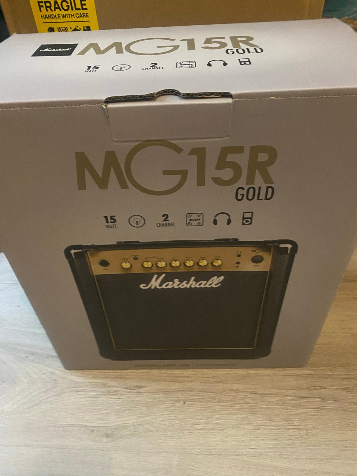 Marshall MG15R Gold Gitaarversterker - Nieuw in doos, Muziek en Instrumenten, Ophalen of Verzenden, Nieuw, Minder dan 50 watt