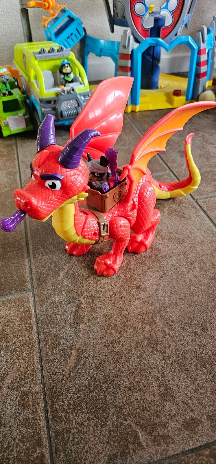 PAW Patrol Rescue Knights Draak Sparks & pup Claw, Ophalen of Verzenden, Gebruikt, Jongen of Meisje