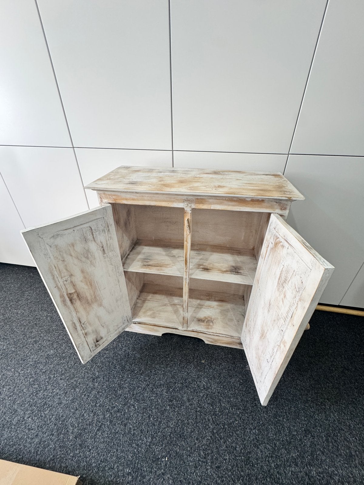 Vintage kastje met twee deuren - 85x38,5x99,5 cm, Ophalen, Gebruikt