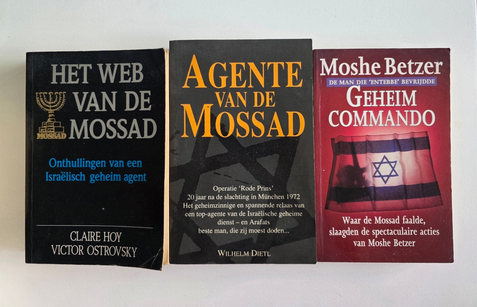 3 Boeken over de Mossad, Ophalen, Gelezen