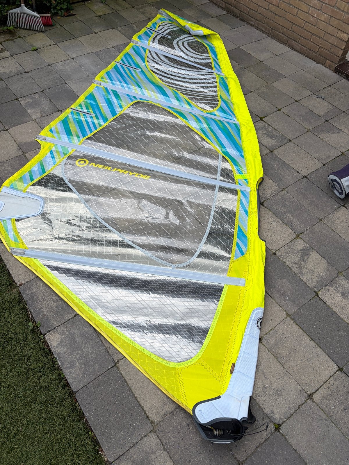 NeilPryde Combat 4.2 windsurfzeil, Ophalen, Gebruikt, 3.5 tot 5 m², Neilpryde
