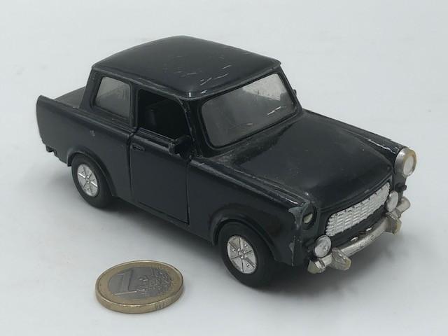 Trabant Zwart., Hobby en Vrije tijd, Modelauto's | 1:32, Gebruikt, Auto, Overige merken, Ophalen of Verzenden