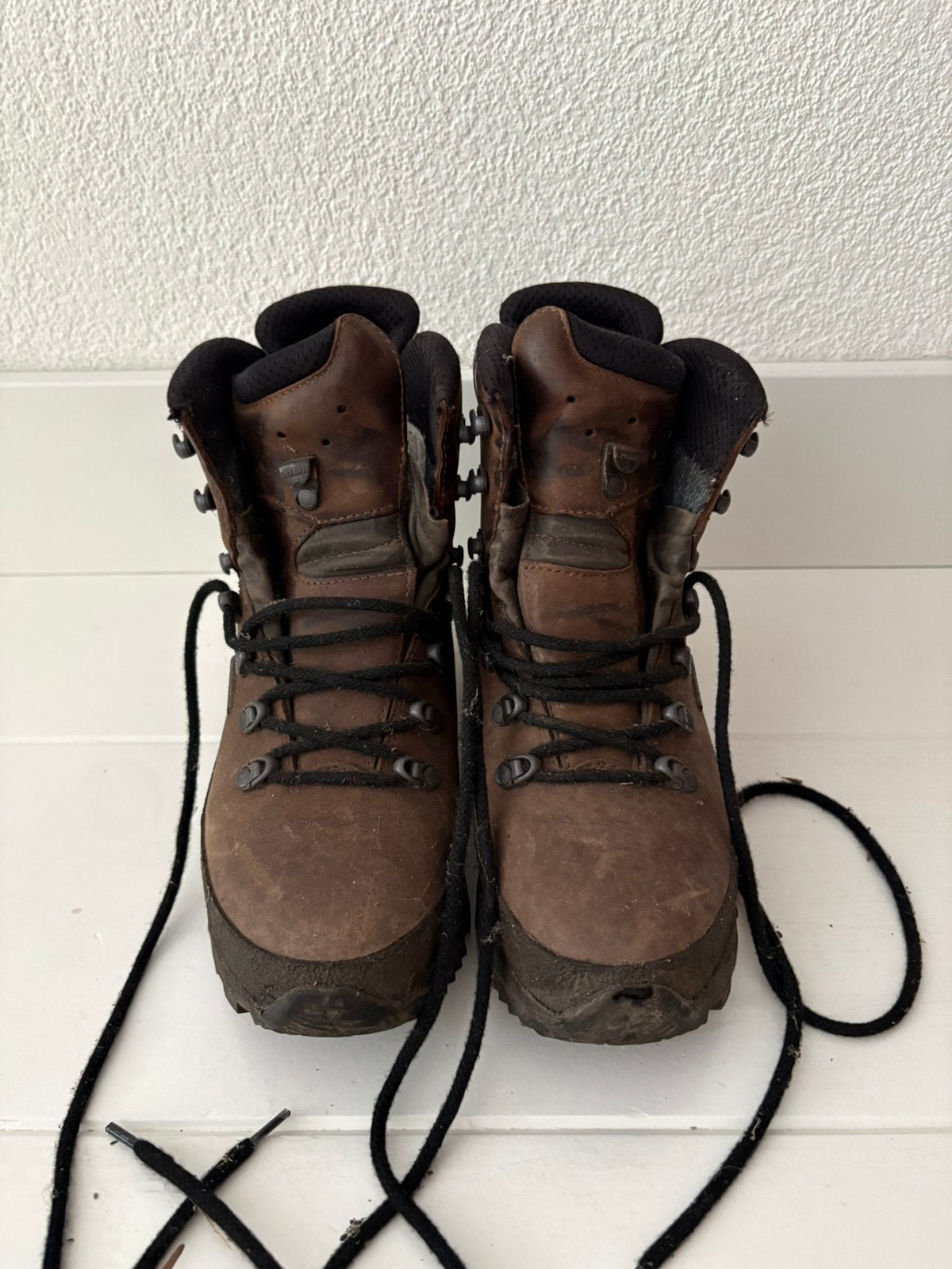 Lowa wandelschoenen, Ophalen, Zo goed als nieuw, Schoenen