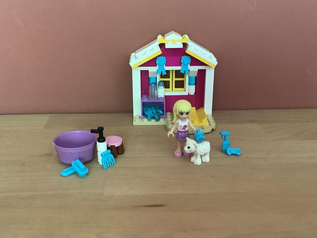 LEGO Friends 41029: Stephanie's lammetje, Ophalen of Verzenden, Zo goed als nieuw
