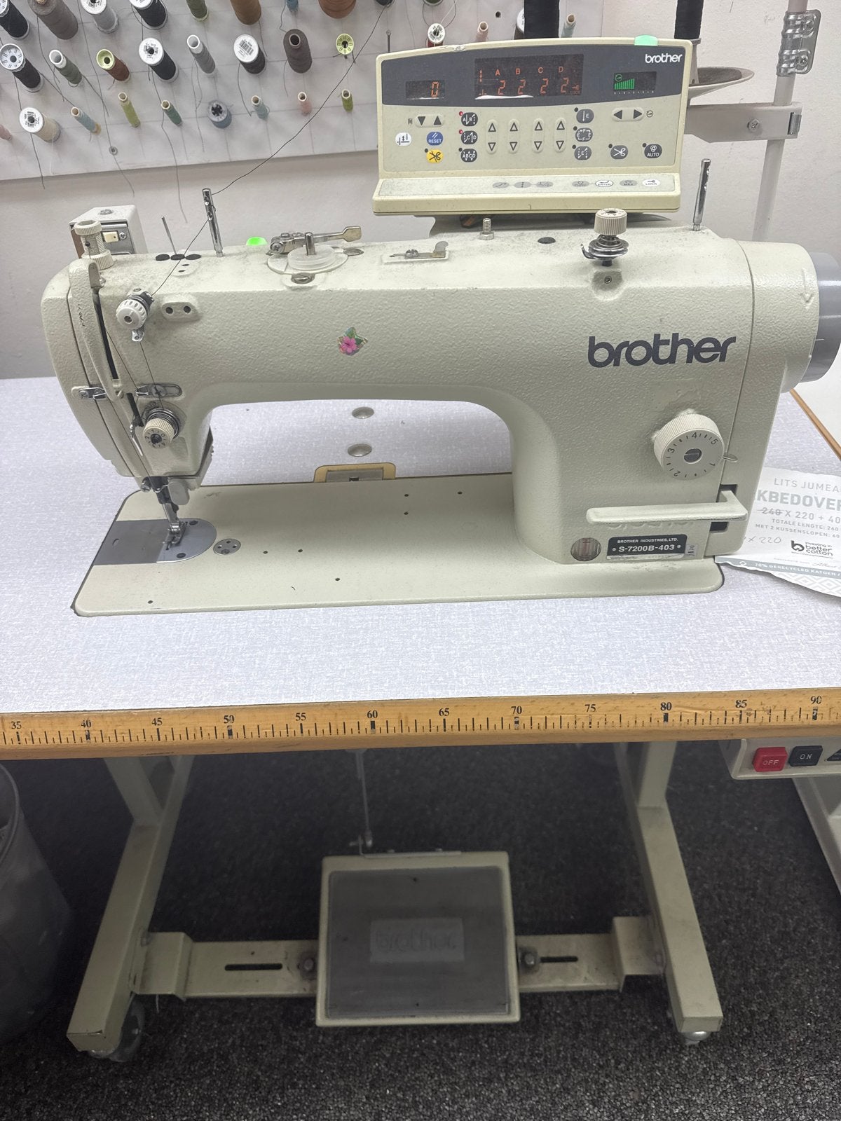Brother S-7200B-403 Industriële Naaimachine, Gebruikt, Ophalen of Verzenden, Naaimachine, Industrieel