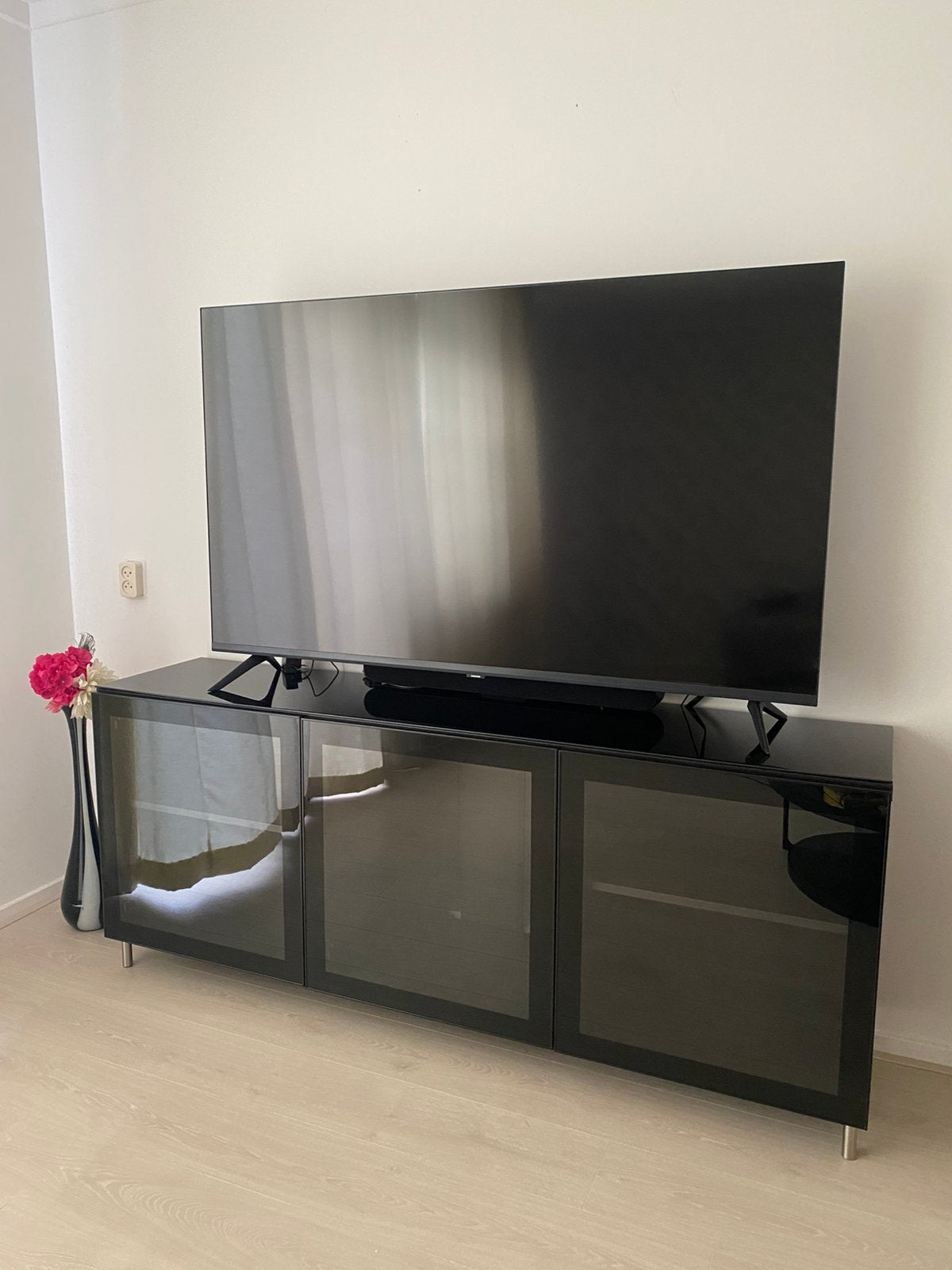Tv meubel ikea glans, Ophalen, 150 tot 200 cm, Zo goed als nieuw, Minder dan 100 cm