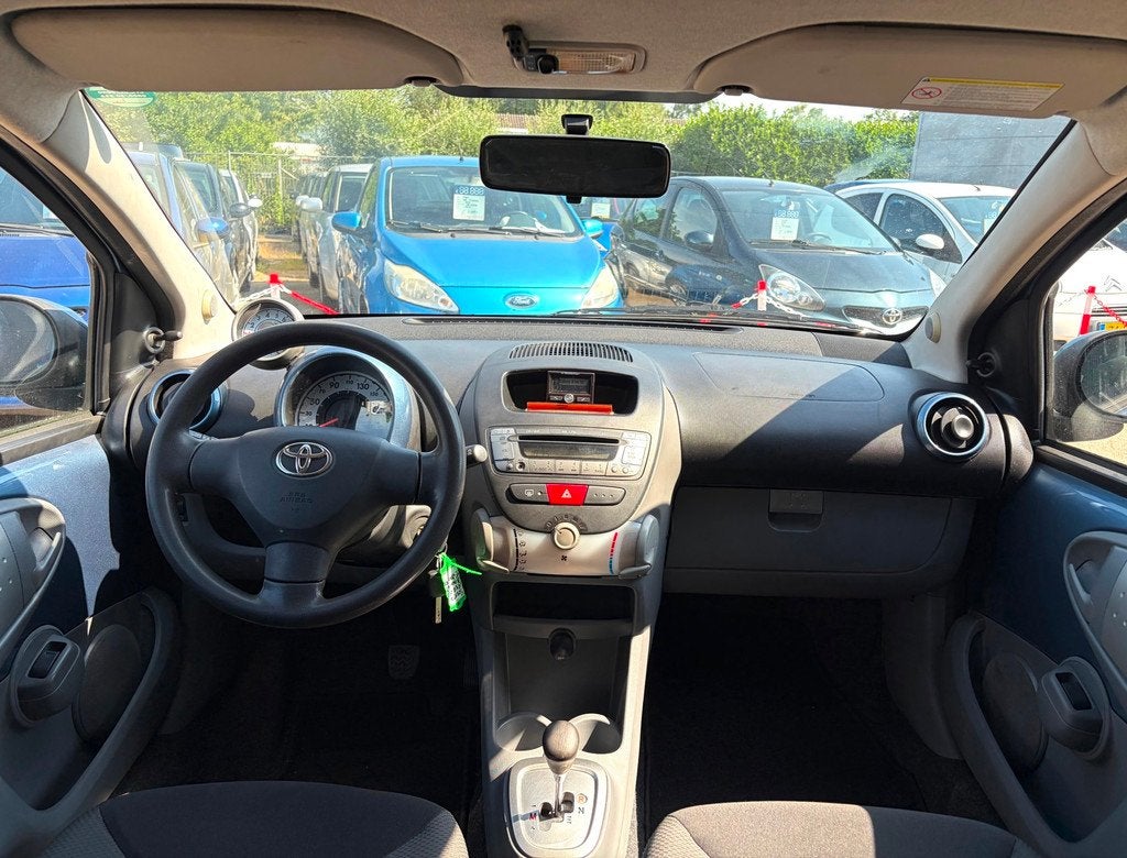 Toyota Aygo 1.0| NWE Koppeling | Automaat | E-Pakket |, Auto's, Toyota, 68 pk, Bedrijf, Euro 4, Geïmporteerd
