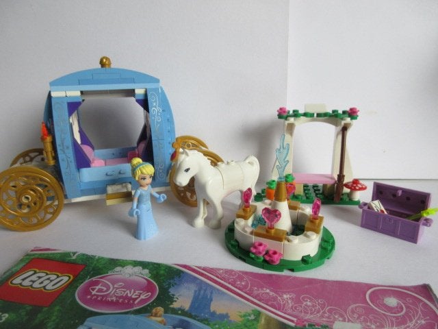41053 Disney Princess, Assepoesters Betoverde Koets, Lego, Ophalen of Verzenden, Zo goed als nieuw, Disney