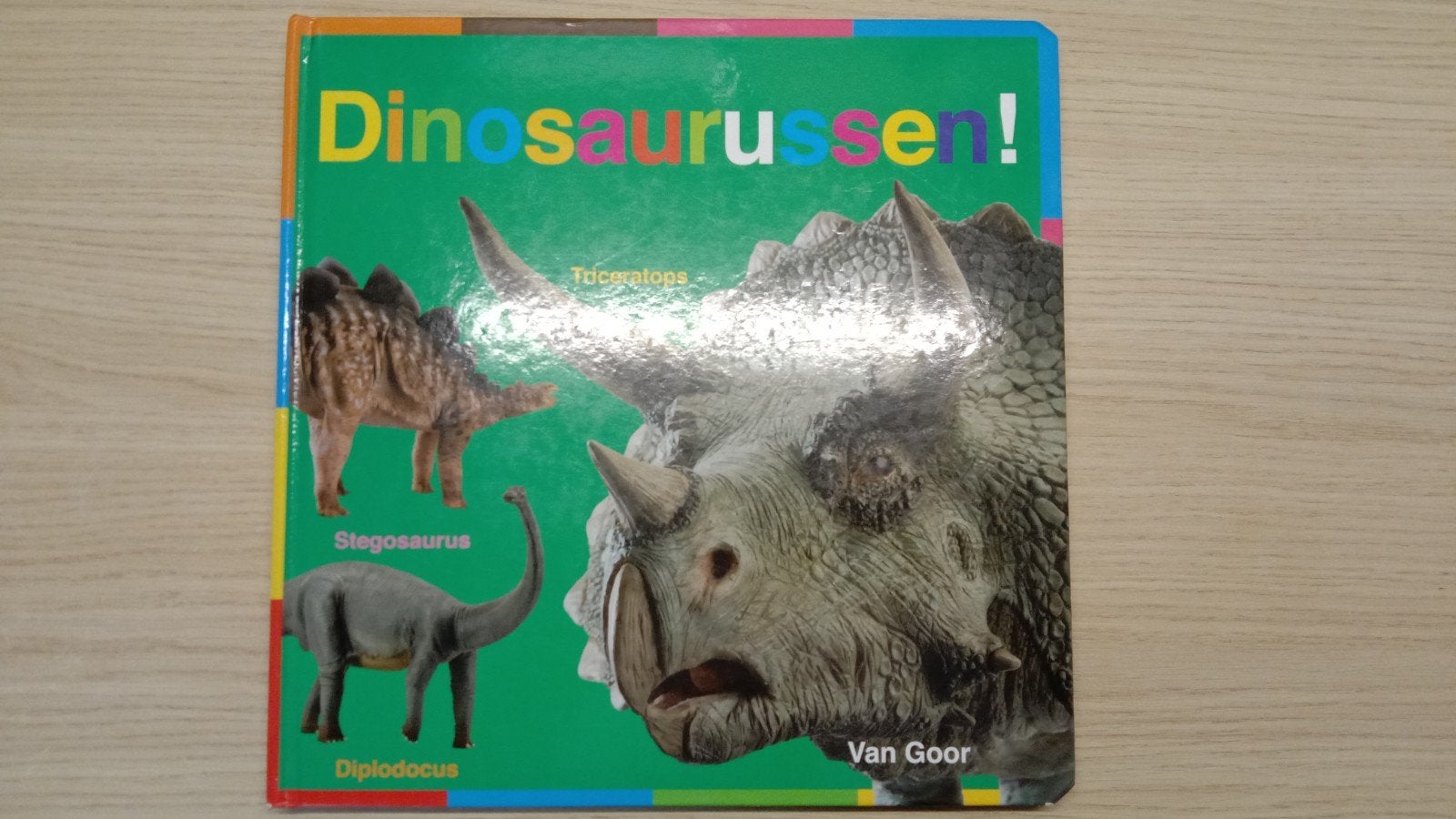 Dinosaurussen! Leerzaam kinderboek met flappen, Gelezen, 2 tot 3 jaar, Uitklap-, Voel- of Ontdekboek, Van Goor