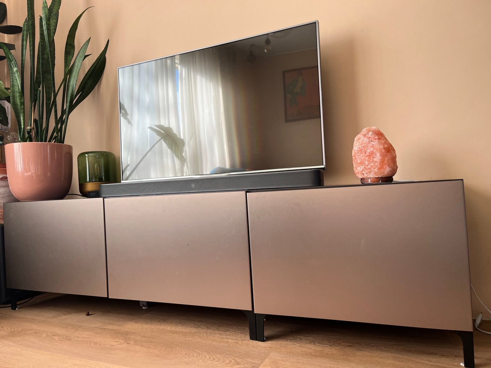 TV meubel IKEA Besta bronzen deurtjes, Ophalen, Gebruikt, Met deur(en), 150 tot 200 cm