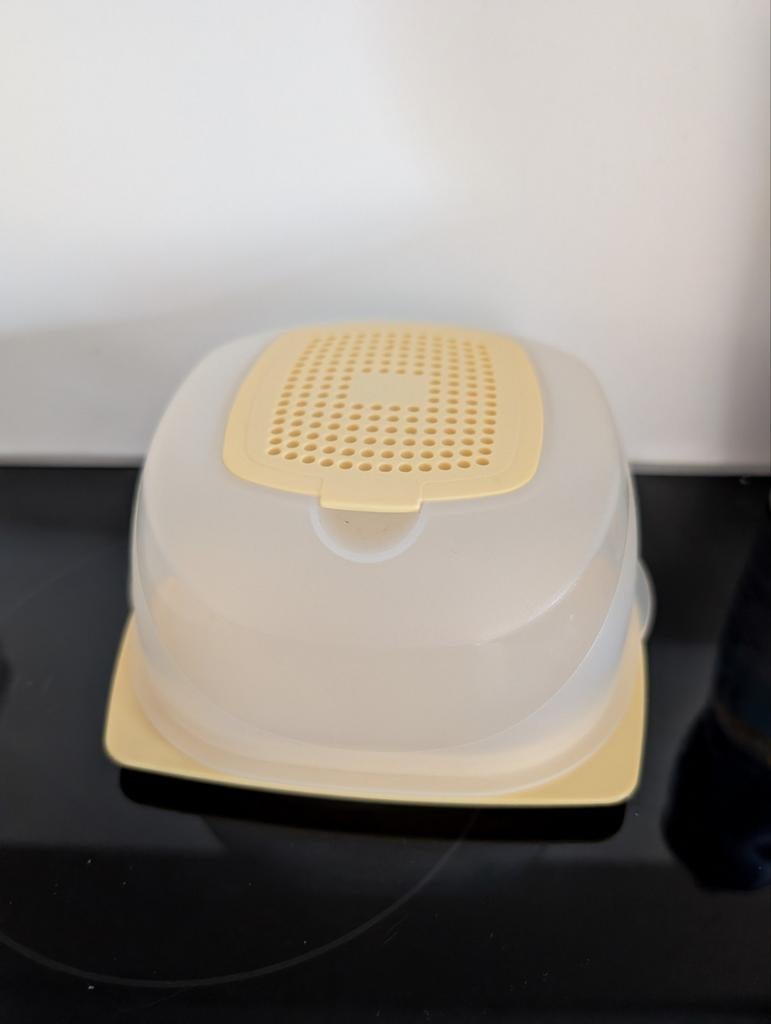 Tupperware kaasdoos, cheese Smart S, Ophalen of Verzenden, Zo goed als nieuw, Geel, Overige typen